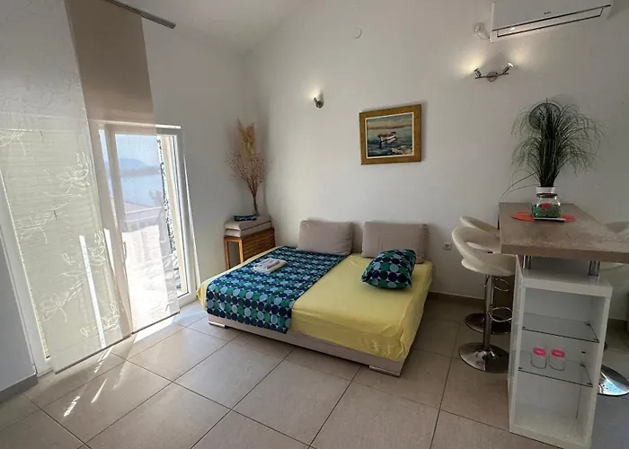 By The Sea Korcula - 9158